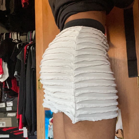 Mini Ruffle Skirt - Picture 3 of 7